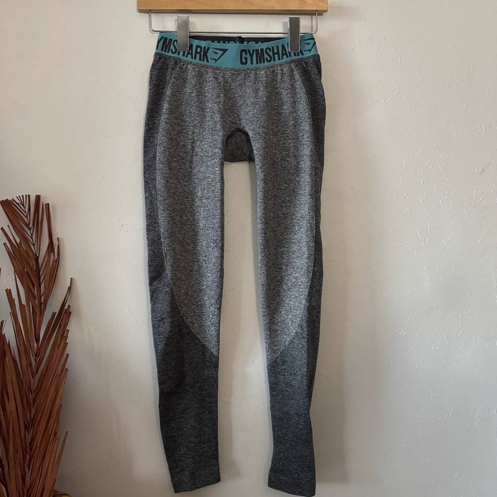 Gymshark Contour and Flex Seamless Leggings Gray Women’s Size Small